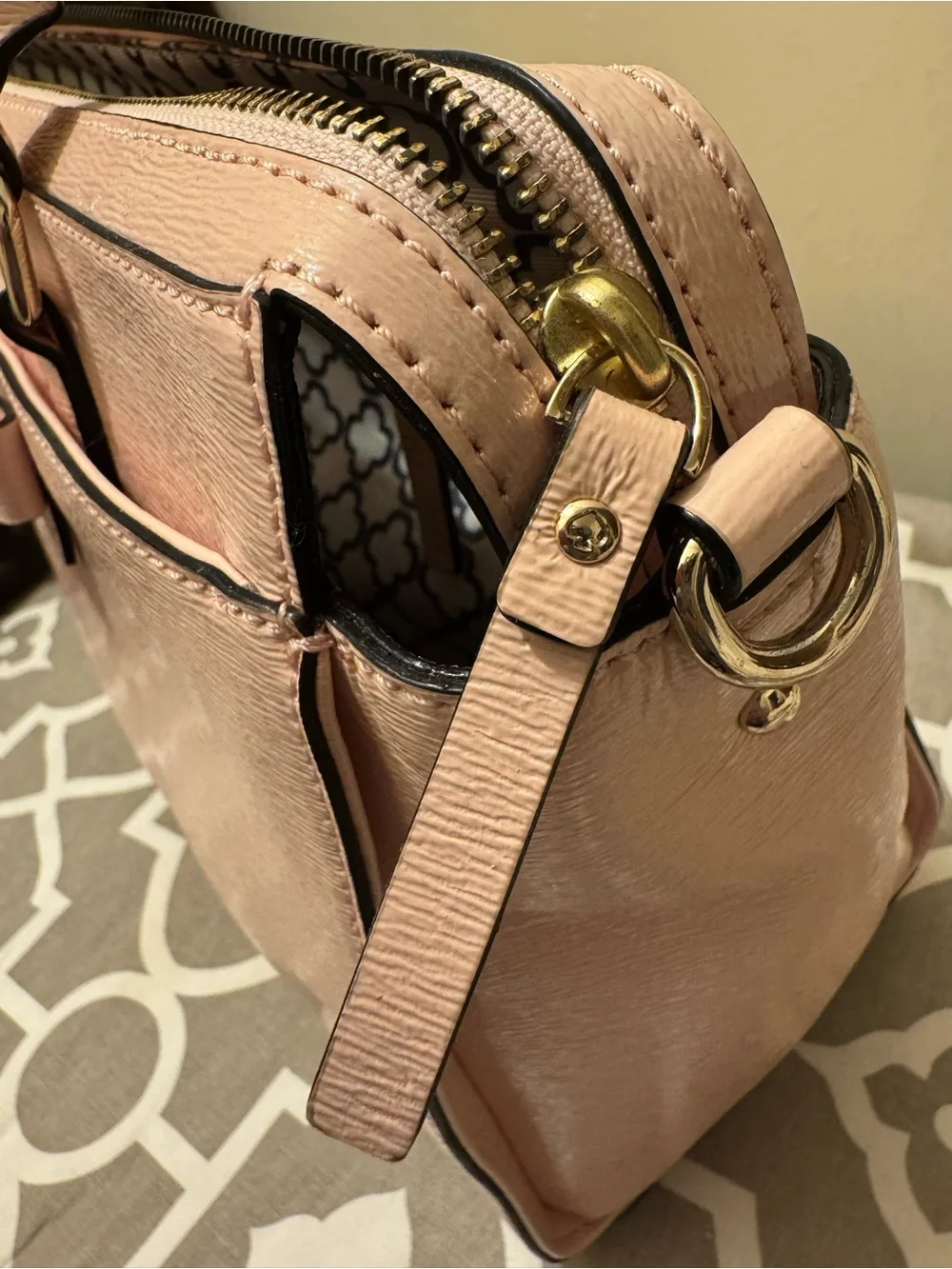 Kate Spade Beacon Court Jeanne Patent Satchel Bag - Blush Pink Bow (Like New)